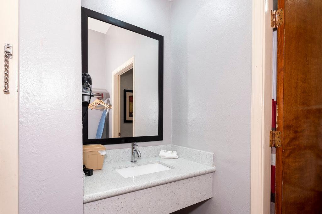 Rodeway Inn Brandon Esterno foto