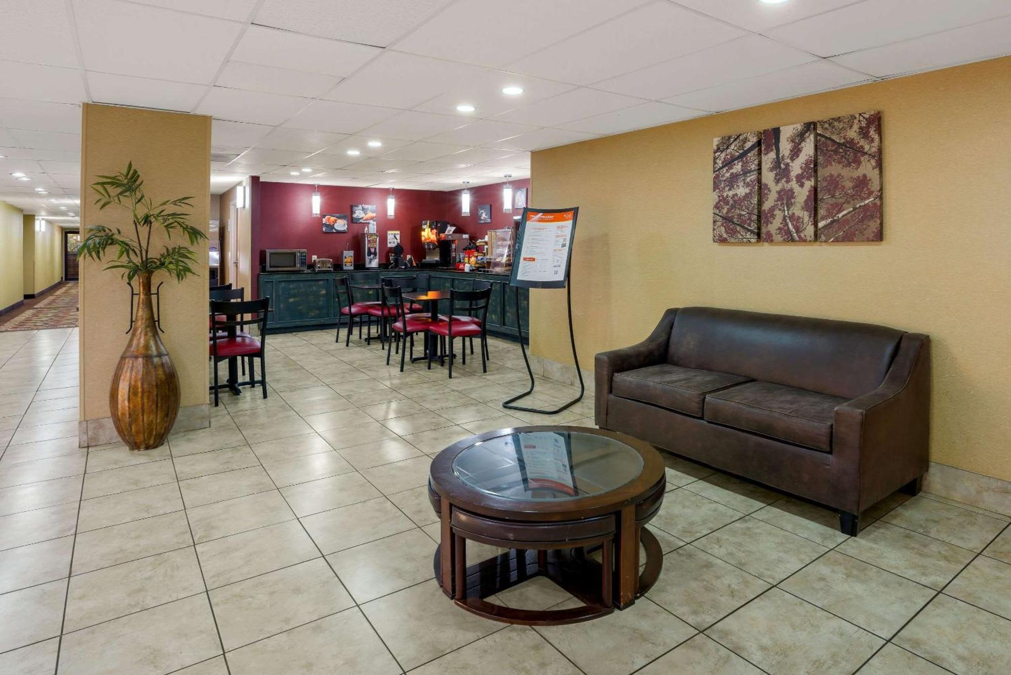 Rodeway Inn Brandon Esterno foto