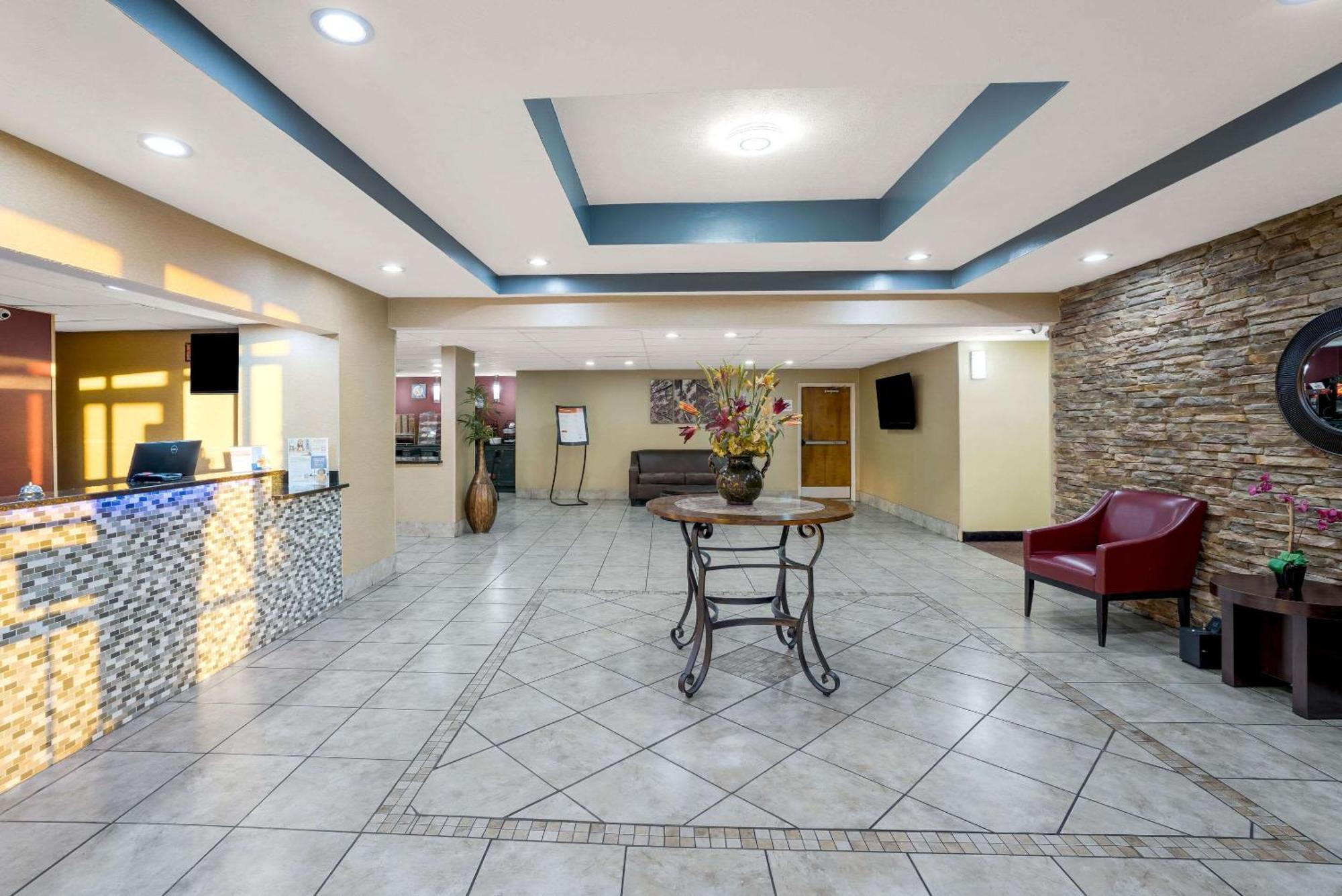 Rodeway Inn Brandon Esterno foto