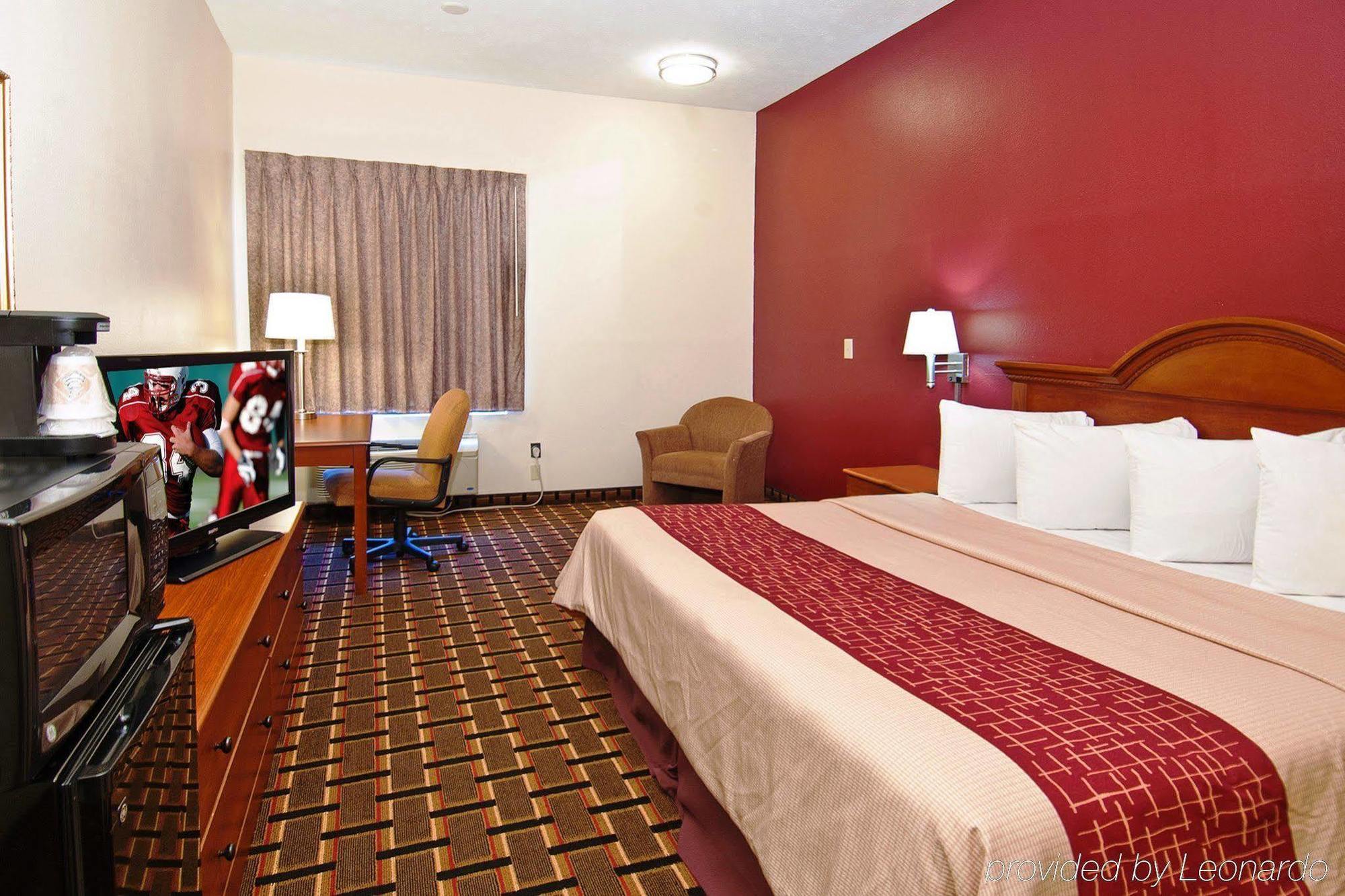 Rodeway Inn Brandon Esterno foto