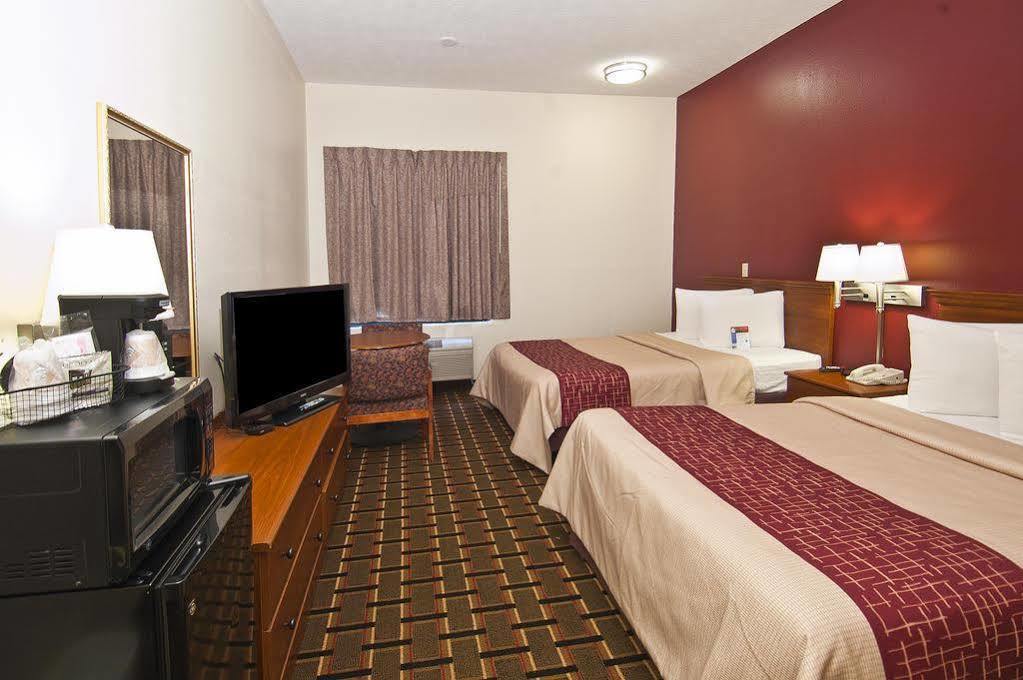 Rodeway Inn Brandon Esterno foto